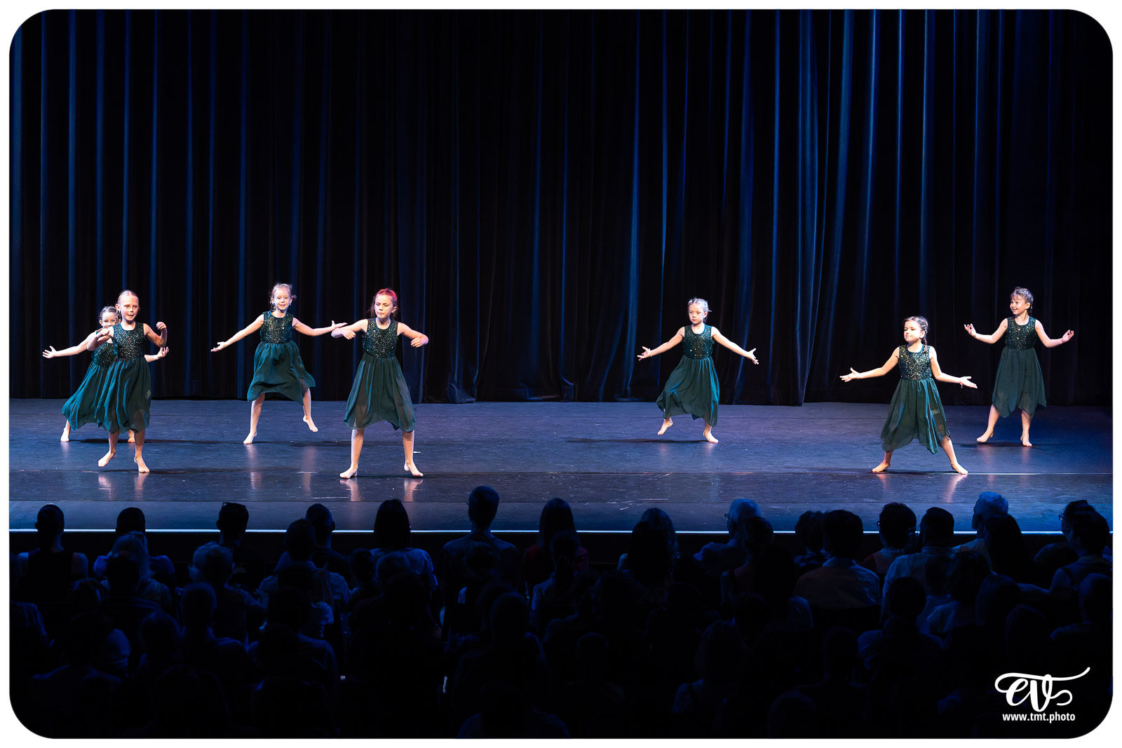 ECOLE DE DANSE CÉCILE ADAMOW